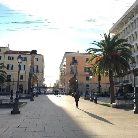 Design Sassari-largo Cavallotti Сассари
